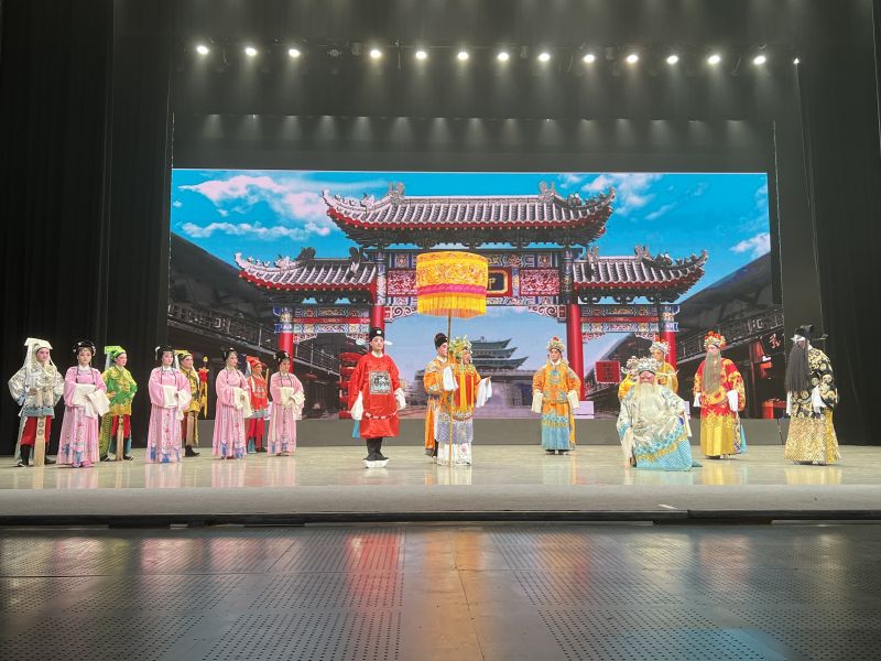 益陽市花鼓戲劇團(tuán)有限公司,湖南省花鼓戲演出,湖南大型現(xiàn)代花鼓戲